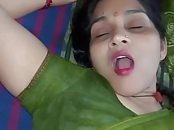 Karva Chauth - Hindi voice - Indian schoolgirl gets her vagina tongued and