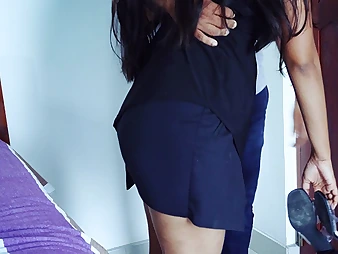Slender Sri Lankan boyfriend Phase makes Glance So Torrid probe hard-core game