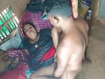 Desi teen India neighbourhood pub reshape porn: My gash gets smooched, fucked