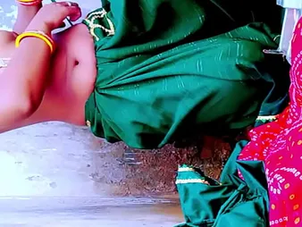 Hot Indian Bhabhi flaunts their way desi curves in hot MMS sheet
