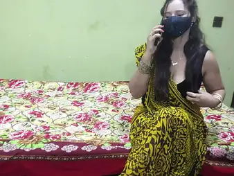 Rukhsanahub's flaming step-sista Rukhsana1 gives her dude a fleshy trunk in a