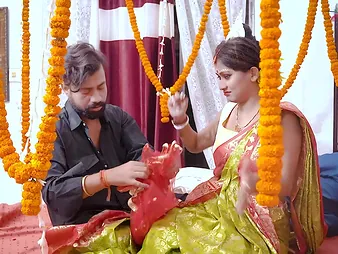 Desi Aunty cheats on high her spouse more her youthfull boy buddy lend her