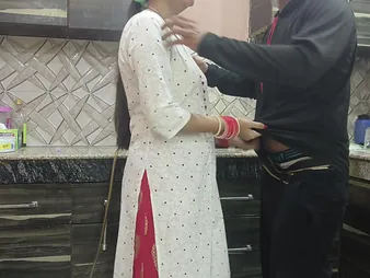 Desi ex-girlfriend's tight pussy pounded fast by Larder Pop's super-hot killer