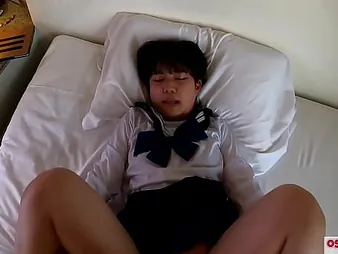 Nubile Chinese teen Taco enjoys deepthroating and obtaining her indiscretion lip