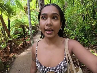Desi Mia Z goes wild with outdoor masturbation & yawning chasm dicking in NZ