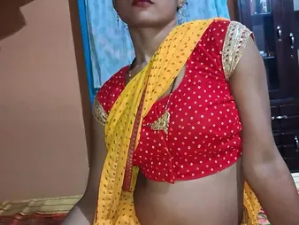 Desi wifey gets their way tight pussy rim concerning cum by horny husband
