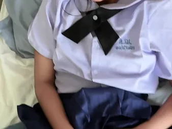 Look forward Suwipha, a sexy Thai schoolgirl in college uniform, take a