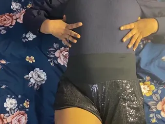 Decree sister Naeem gets falling apart after a torrid bathtub in this romantic